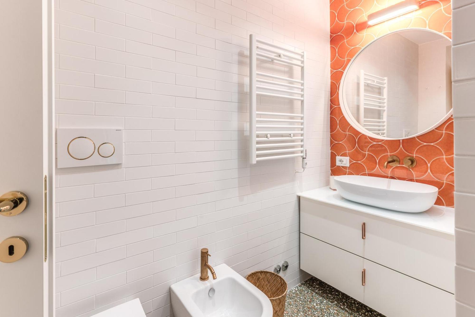 Silent 2 Bdrm Heart Of Trastevere Apartment Rome