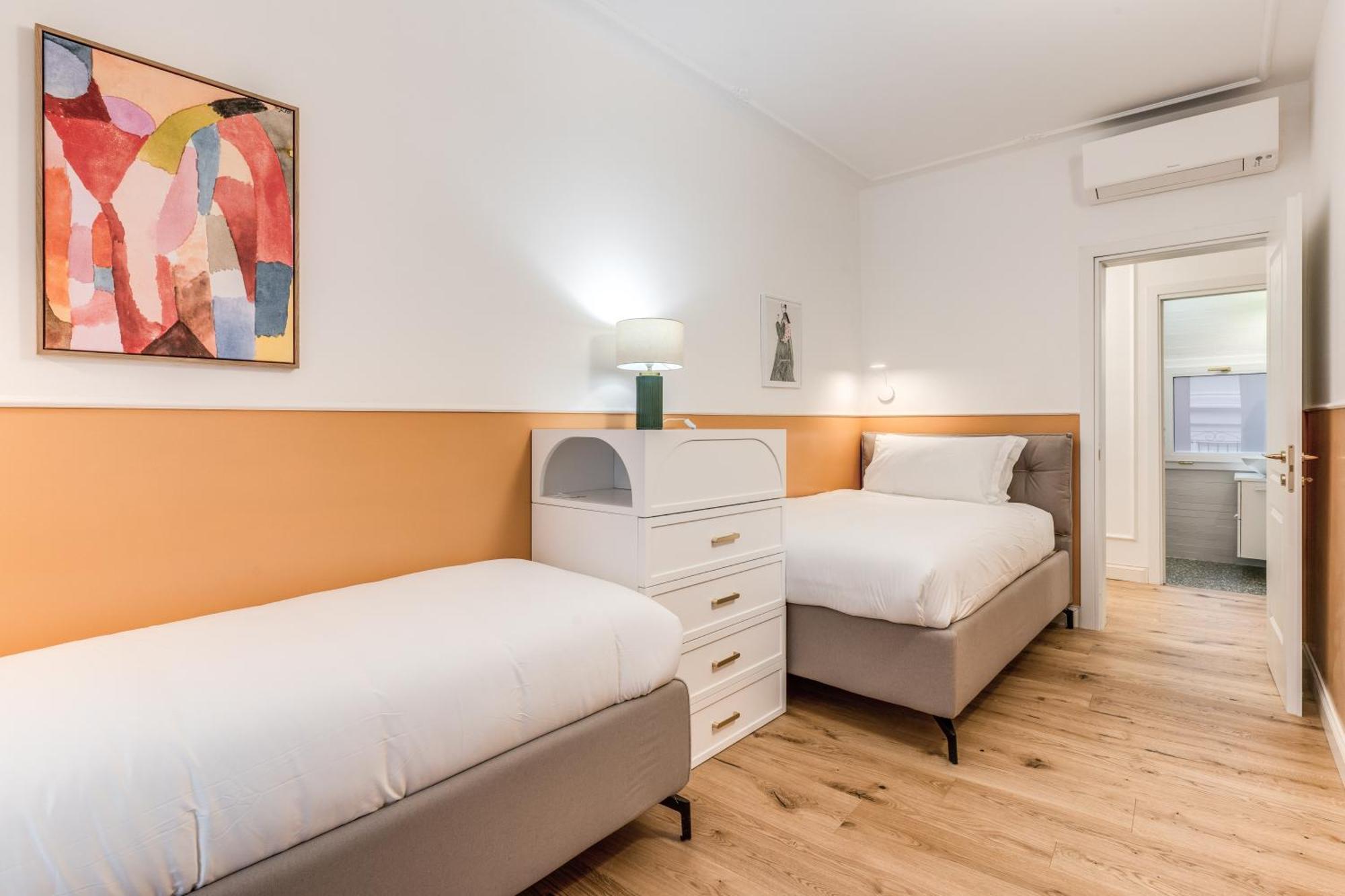 Silent 2 Bdrm Heart Of Trastevere Apartment Rom