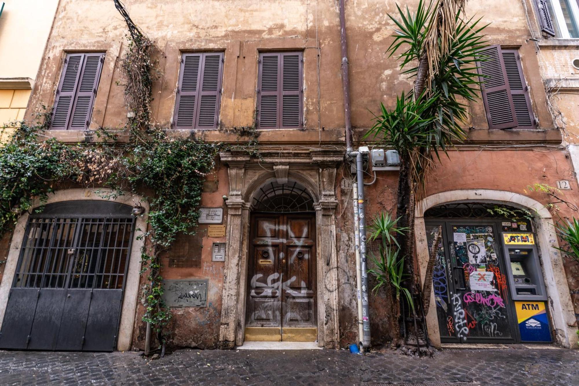 Silent 2 Bdrm Heart Of Trastevere Apartment Rom