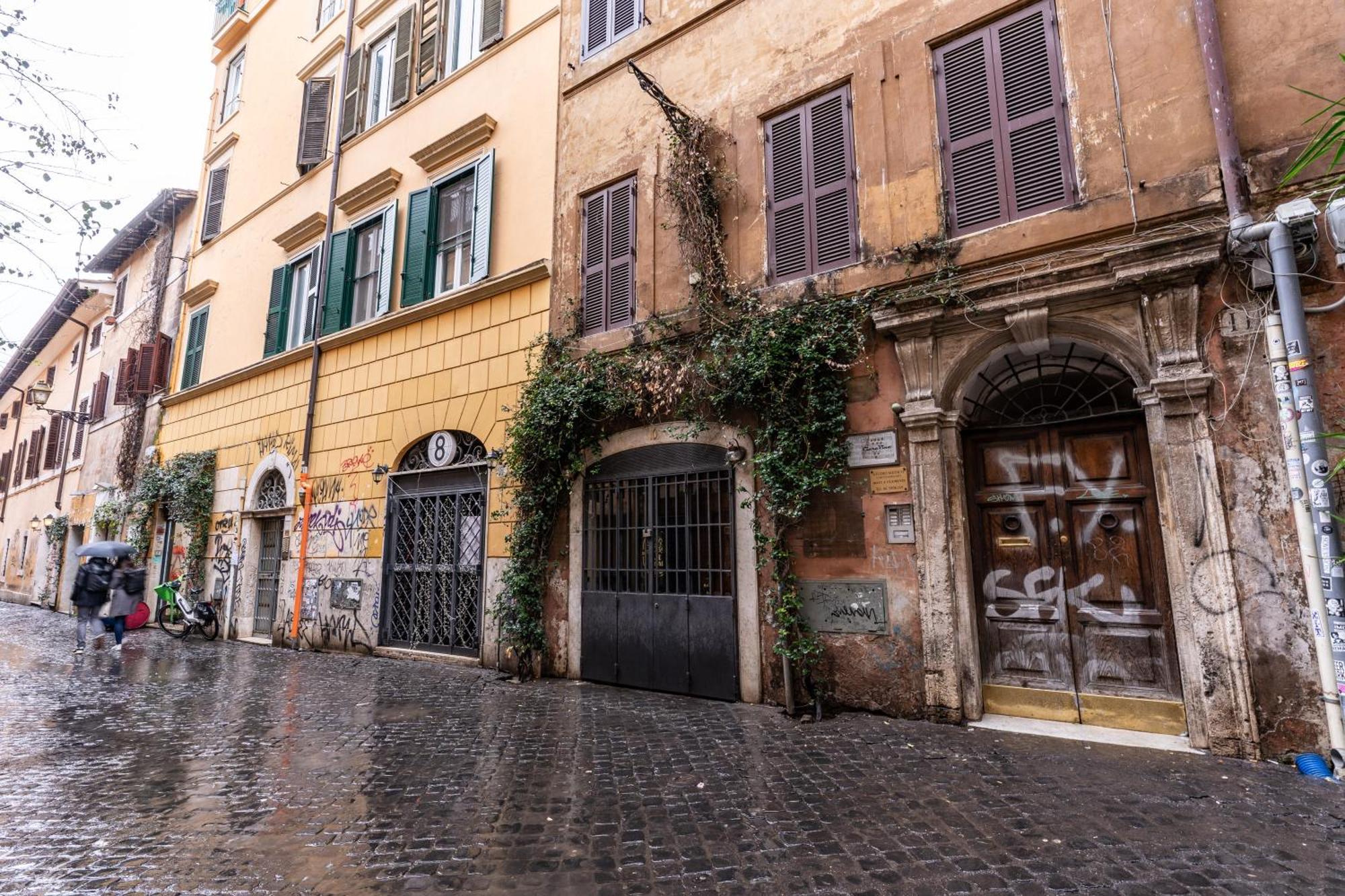 Apartment Silent 2 Bdrm Heart Of Trastevere Rom