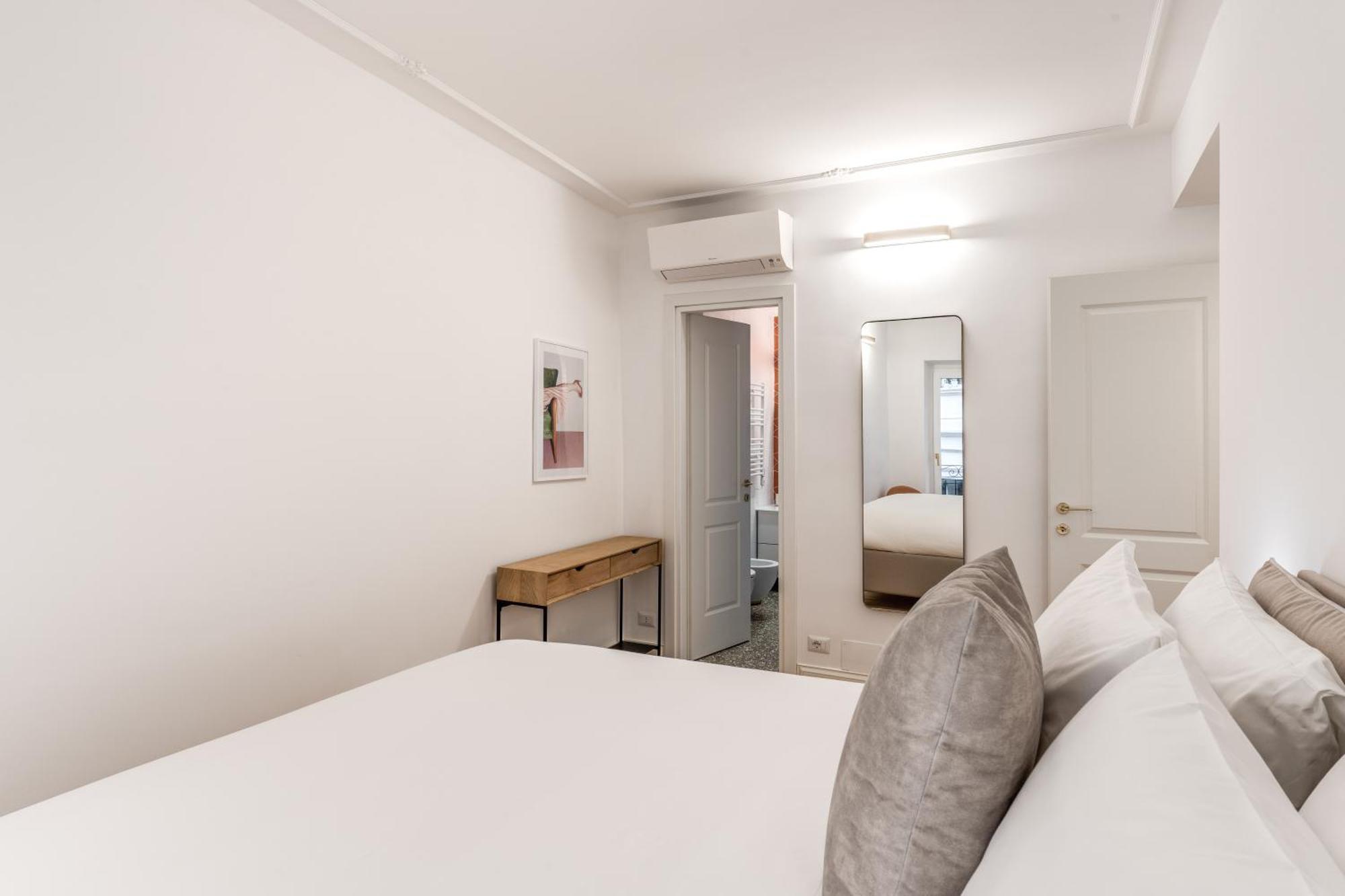 Apartment Silent 2 Bdrm Heart Of Trastevere